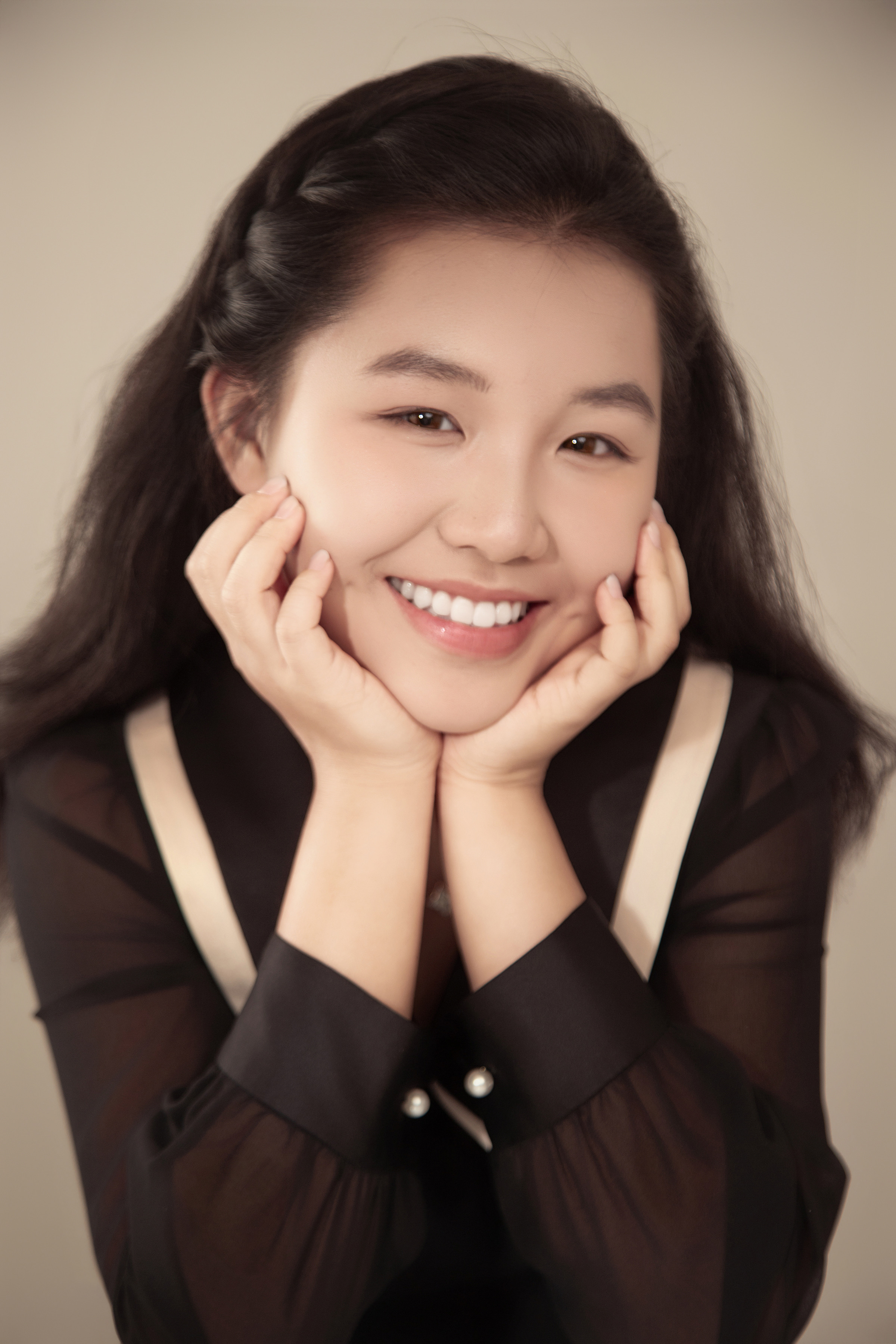 Portrait of Yunfei Wang